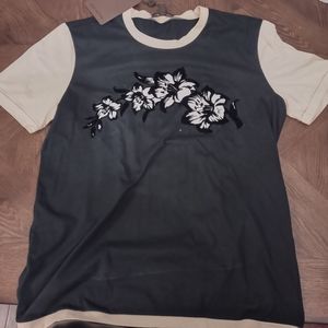Rare Louis Vuitton mens t-shirt